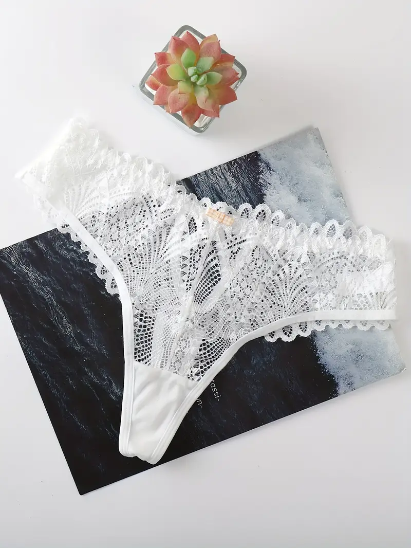 String sexy en dentelle avec détail nœud - Respirant, doux mélange nylon, taille basse taille XL